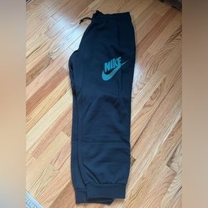 Nike Jogger Sweatpants